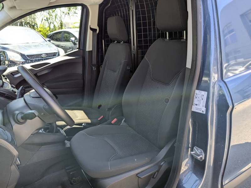 FORD Transit Courier VUL d’occasion à vendre à FRÉJUS chez VAGNEUR (Photo 16)