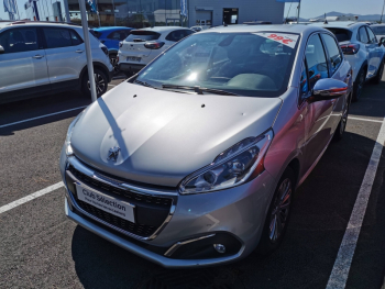 PEUGEOT 208 d’occasion à vendre à FRÉJUS