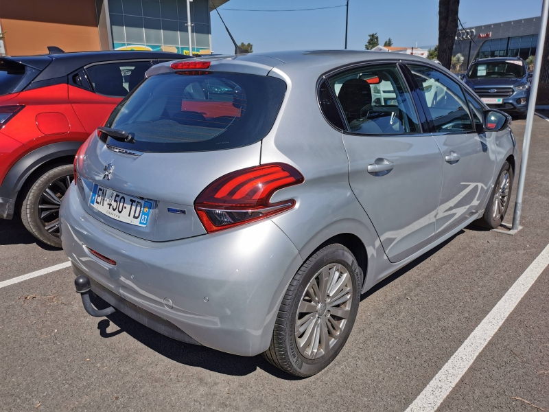 PEUGEOT 208 d’occasion à vendre à FRÉJUS chez VAGNEUR (Photo 10)