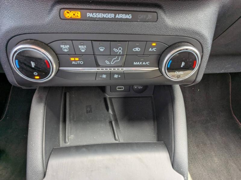 FORD Kuga d’occasion à vendre à FRÉJUS chez VAGNEUR (Photo 19)