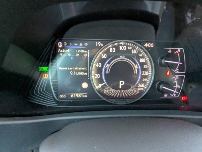 LEXUS UX d’occasion à vendre à FRÉJUS chez VAGNEUR (Photo 15)