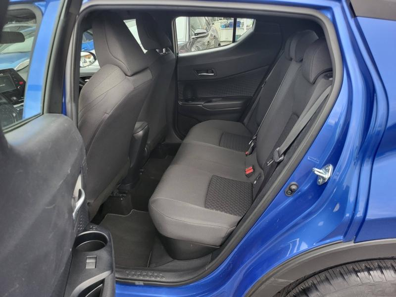 TOYOTA C-HR d’occasion à vendre à FRÉJUS chez VAGNEUR (Photo 13)