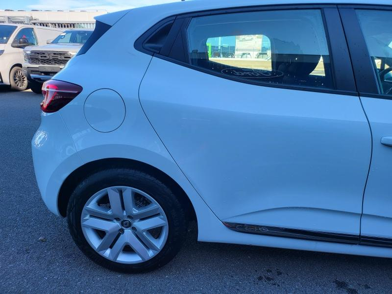 RENAULT Clio d’occasion à vendre à FRÉJUS chez VAGNEUR (Photo 8)