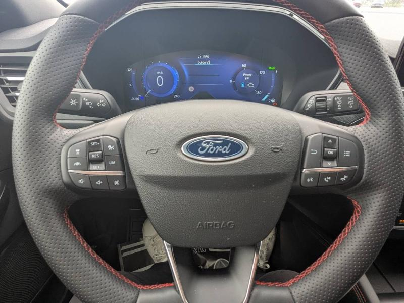 FORD Kuga d’occasion à vendre à FRÉJUS chez VAGNEUR (Photo 16)