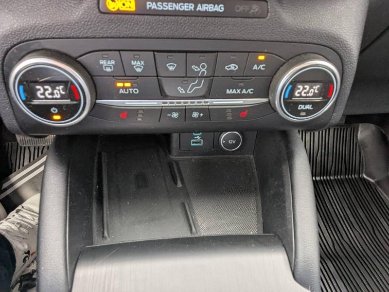 FORD Kuga d’occasion à vendre à FRÉJUS chez VAGNEUR (Photo 19)