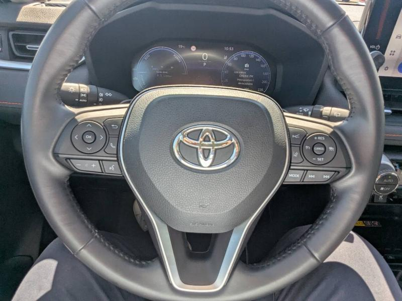 TOYOTA RAV4 d’occasion à vendre à FRÉJUS chez VAGNEUR (Photo 15)