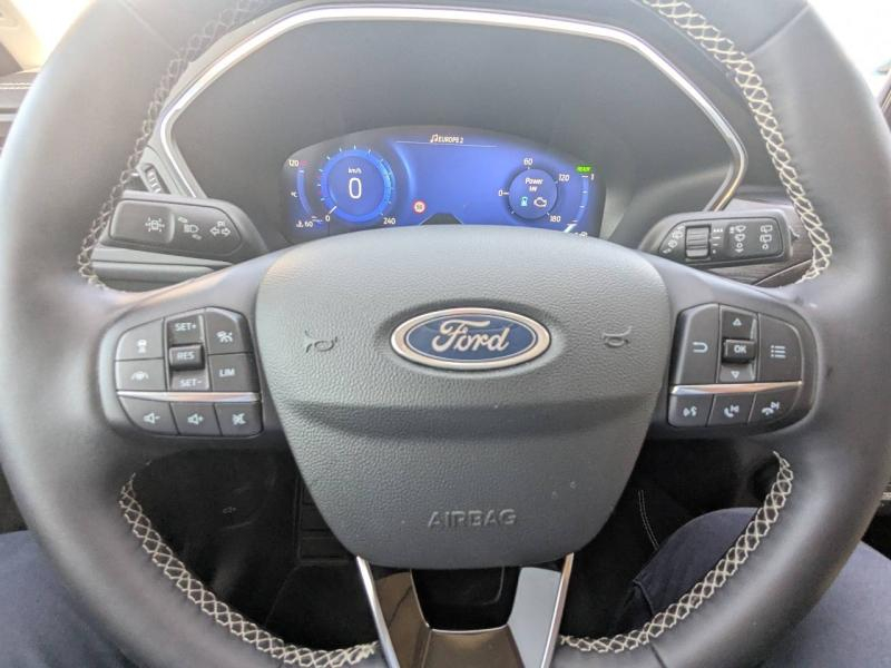 FORD Kuga d’occasion à vendre à FRÉJUS chez VAGNEUR (Photo 15)