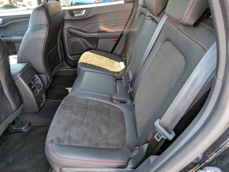FORD Kuga d’occasion à vendre à FRÉJUS chez VAGNEUR (Photo 12)