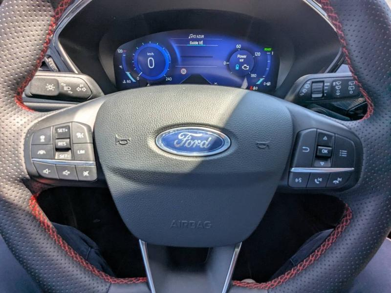 FORD Kuga d’occasion à vendre à FRÉJUS chez VAGNEUR (Photo 16)