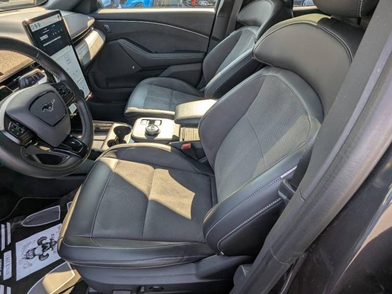 agency.seo.links.detann.title FORD Mustang Mach-E d’occasion à vendre à FRÉJUS chez VAGNEUR (Photo 11)