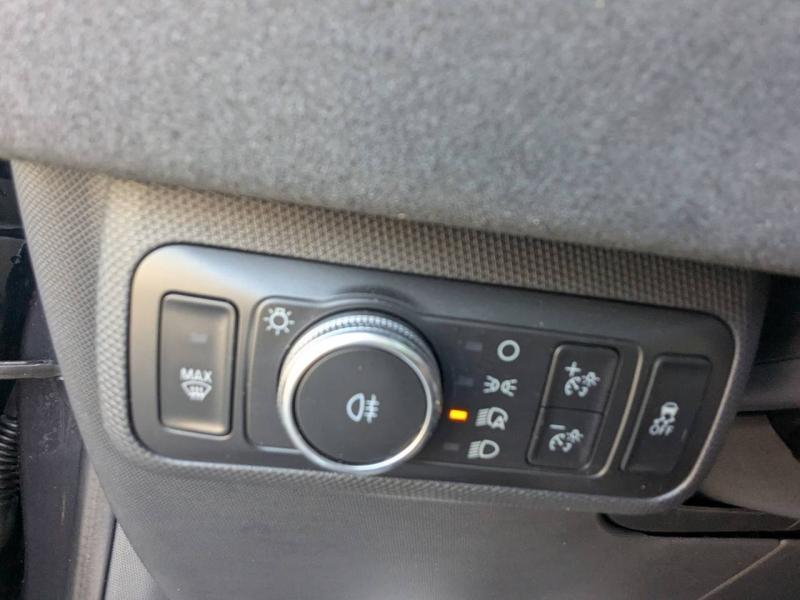 agency.seo.links.detann.title FORD Mustang Mach-E d’occasion à vendre à FRÉJUS chez VAGNEUR (Photo 14)