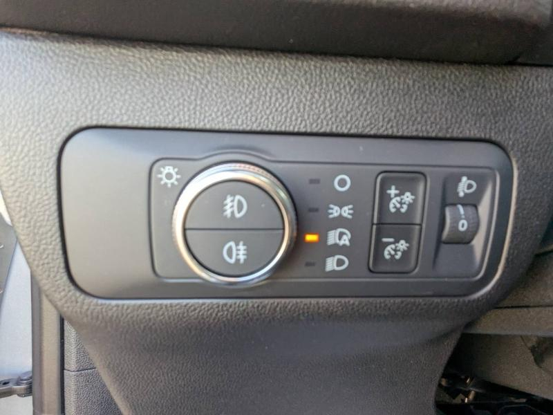 FORD Kuga d’occasion à vendre à FRÉJUS chez VAGNEUR (Photo 13)