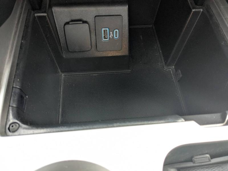 agency.seo.links.detann.title FORD Explorer d’occasion à vendre à FRÉJUS chez VAGNEUR (Photo 19)