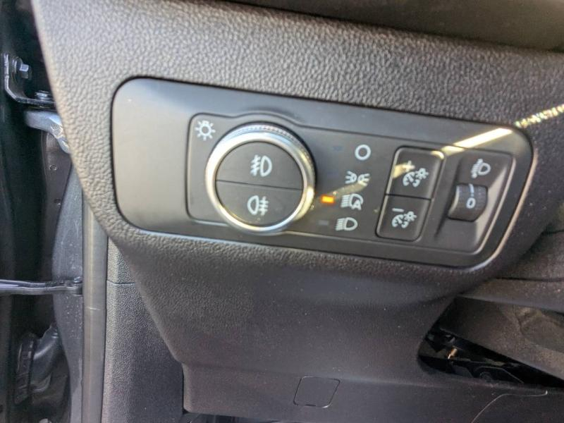 agency.seo.links.detann.title FORD Kuga d’occasion à vendre à FRÉJUS chez VAGNEUR (Photo 13)