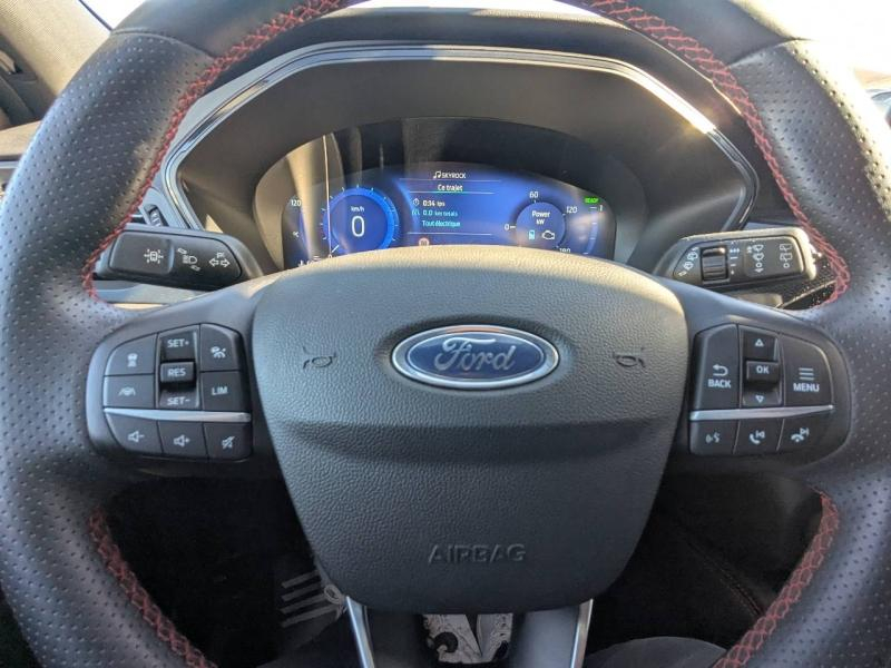 agency.seo.links.detann.title FORD Kuga d’occasion à vendre à FRÉJUS chez VAGNEUR (Photo 15)