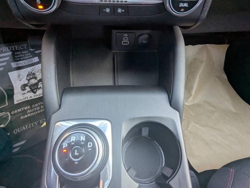 agency.seo.links.detann.title FORD Kuga d’occasion à vendre à FRÉJUS chez VAGNEUR (Photo 19)