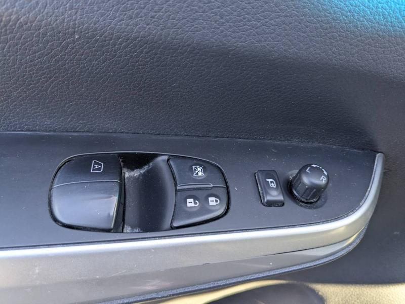 NISSAN Navara VUL d’occasion à vendre à FRÉJUS chez VAGNEUR (Photo 11)