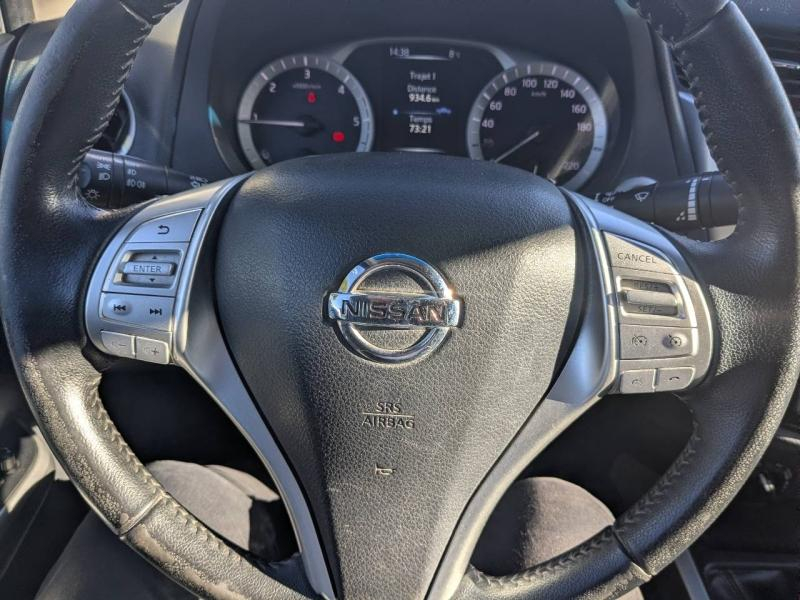 NISSAN Navara VUL d’occasion à vendre à FRÉJUS chez VAGNEUR (Photo 14)