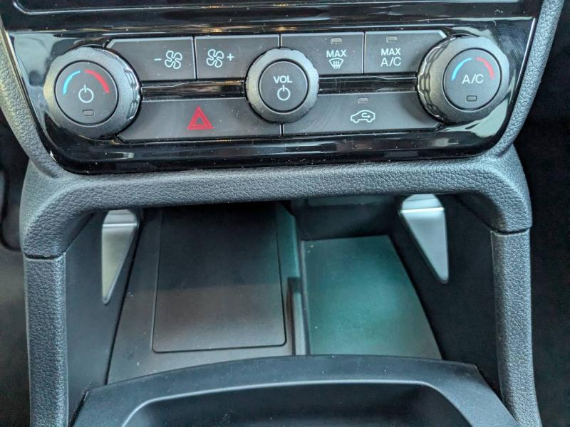 FORD Ranger VUL d’occasion à vendre à FRÉJUS chez VAGNEUR (Photo 18)