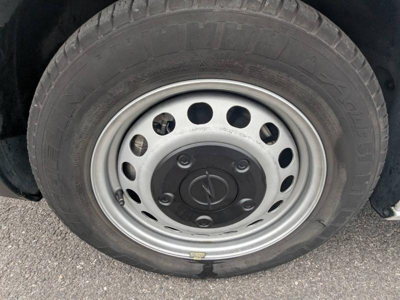 OPEL Vivaro Fg VUL d’occasion à vendre à FRÉJUS chez VAGNEUR (Photo 10)