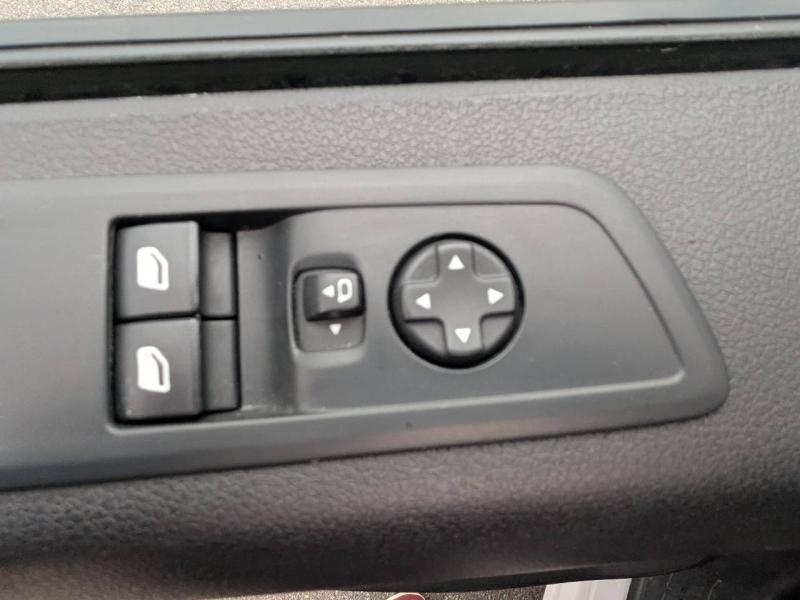 OPEL Vivaro Fg VUL d’occasion à vendre à FRÉJUS chez VAGNEUR (Photo 13)