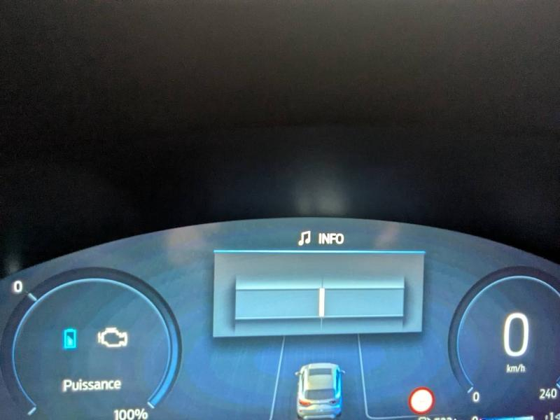 FORD Kuga d’occasion à vendre à FRÉJUS chez VAGNEUR (Photo 13)