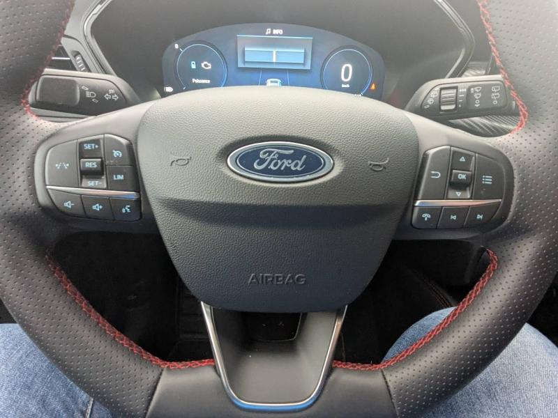 FORD Kuga d’occasion à vendre à FRÉJUS chez VAGNEUR (Photo 14)
