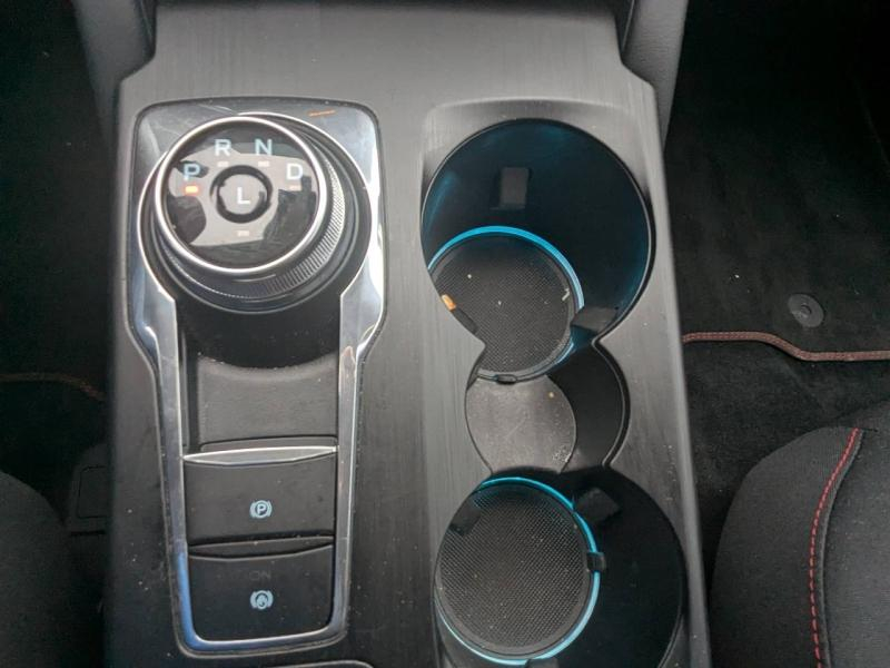 FORD Kuga d’occasion à vendre à FRÉJUS chez VAGNEUR (Photo 20)