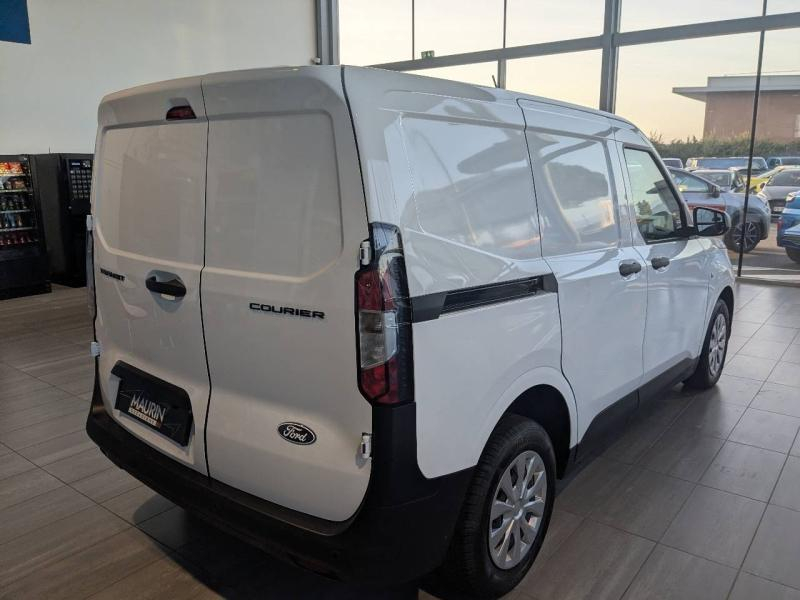 FORD Transit Courier VUL d’occasion à vendre à FRÉJUS chez VAGNEUR (Photo 7)