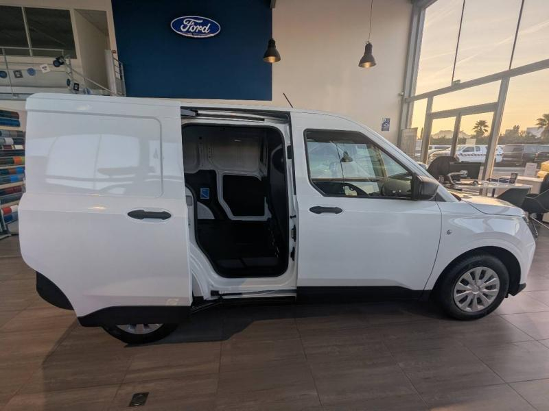FORD Transit Courier VUL d’occasion à vendre à FRÉJUS chez VAGNEUR (Photo 9)