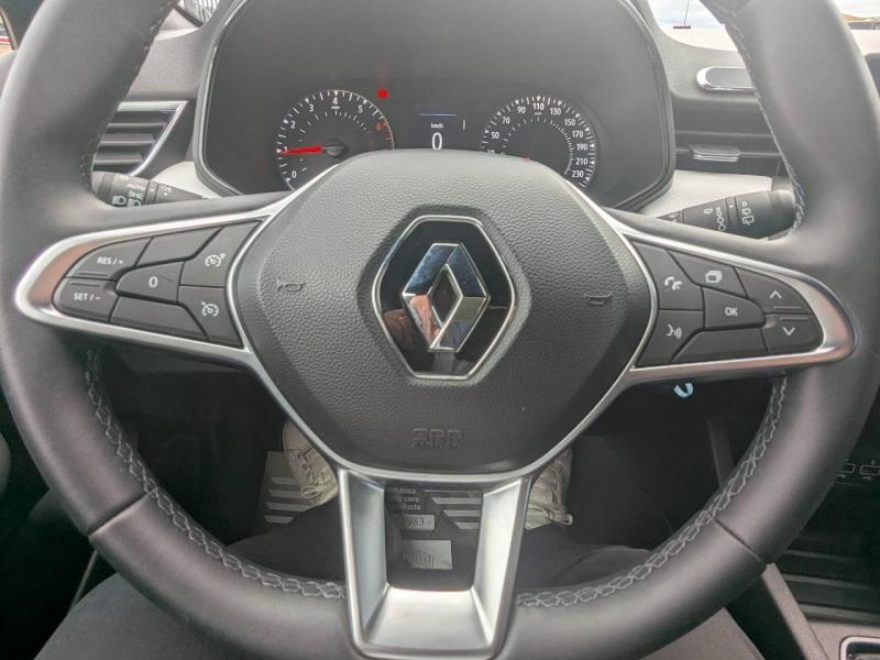 RENAULT Clio d’occasion à vendre à FRÉJUS chez VAGNEUR (Photo 15)