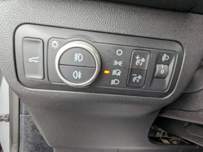 FORD Kuga d’occasion à vendre à FRÉJUS chez VAGNEUR (Photo 13)