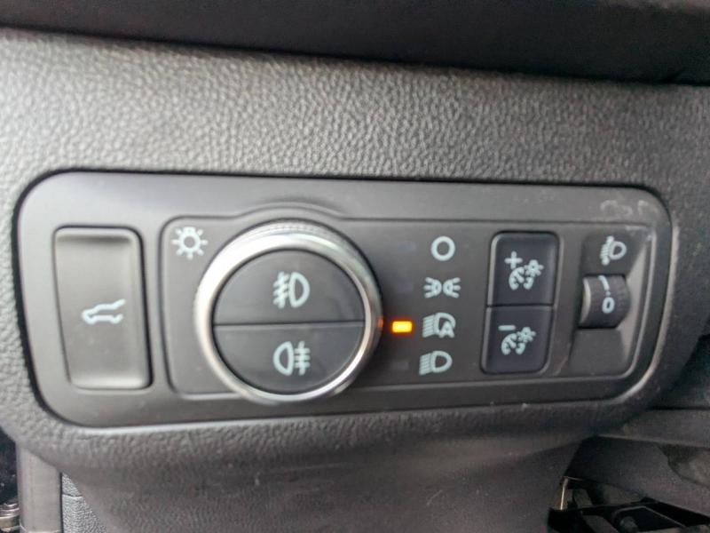 FORD Kuga d’occasion à vendre à FRÉJUS chez VAGNEUR (Photo 6)