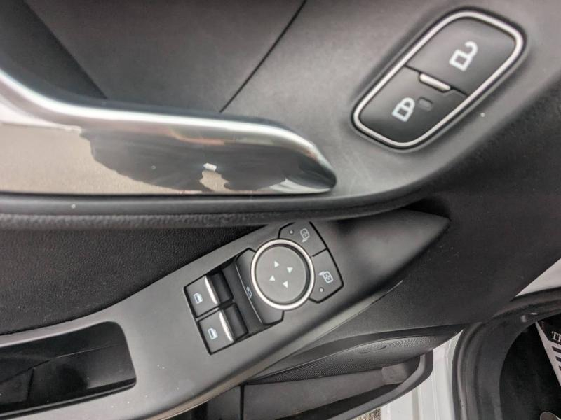 FORD Fiesta d’occasion à vendre à FRÉJUS chez VAGNEUR (Photo 12)