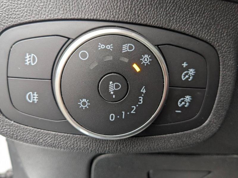 FORD Fiesta d’occasion à vendre à FRÉJUS chez VAGNEUR (Photo 13)