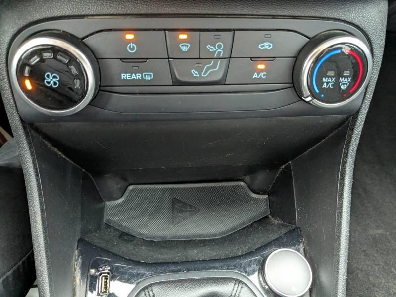 FORD Fiesta d’occasion à vendre à FRÉJUS chez VAGNEUR (Photo 18)