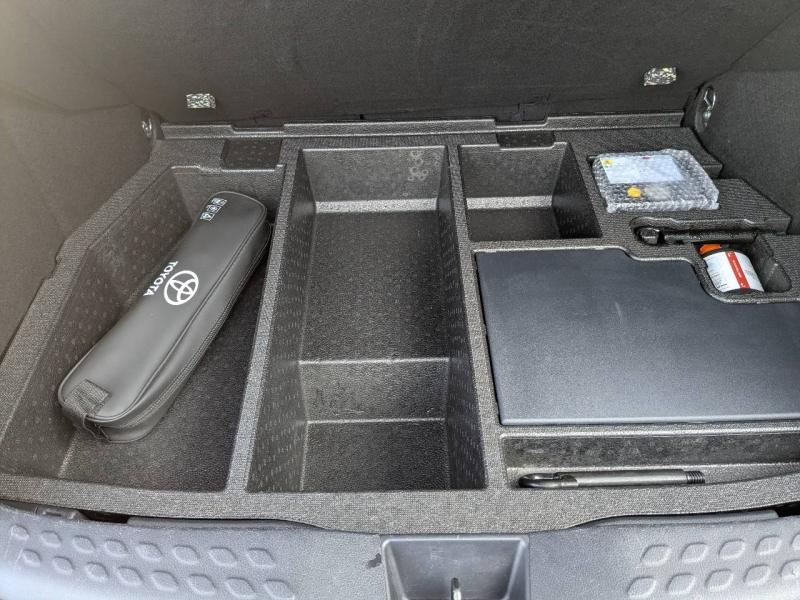 TOYOTA C-HR d’occasion à vendre à FRÉJUS chez VAGNEUR (Photo 6)