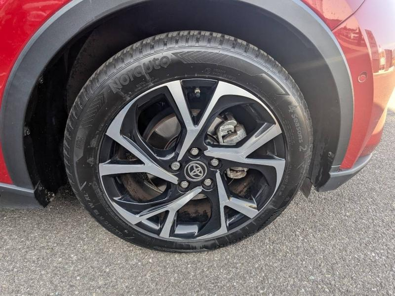 TOYOTA C-HR d’occasion à vendre à FRÉJUS chez VAGNEUR (Photo 9)