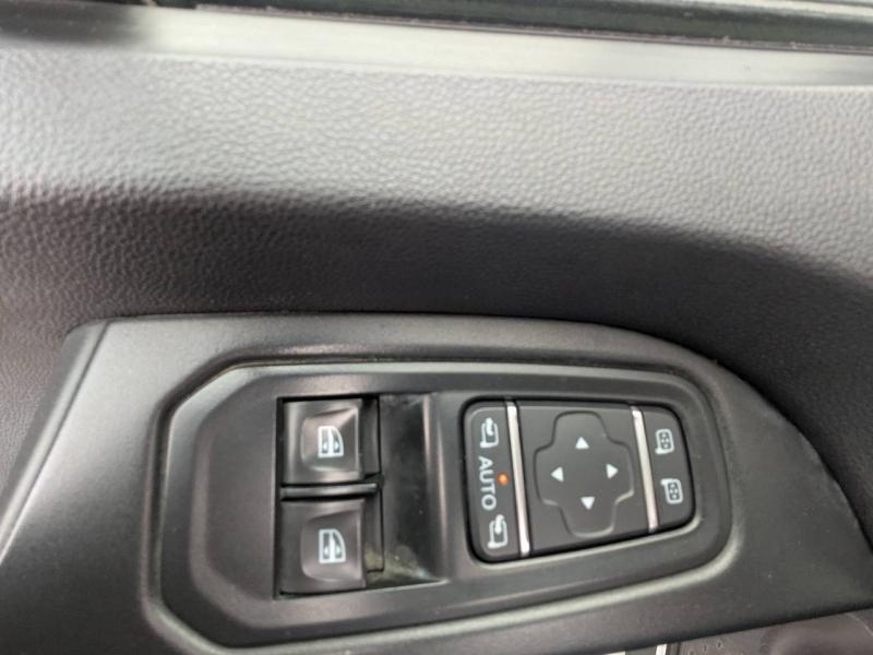 RENAULT Trafic Fg VUL d’occasion à vendre à FRÉJUS chez VAGNEUR (Photo 12)