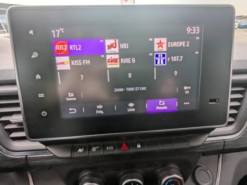 RENAULT Trafic Fg VUL d’occasion à vendre à FRÉJUS chez VAGNEUR (Photo 18)