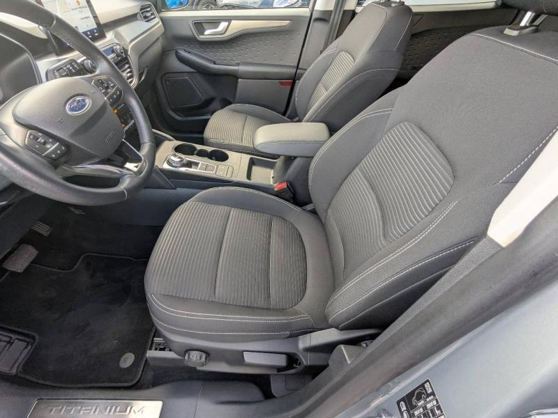 FORD Kuga d’occasion à vendre à FRÉJUS chez VAGNEUR (Photo 10)