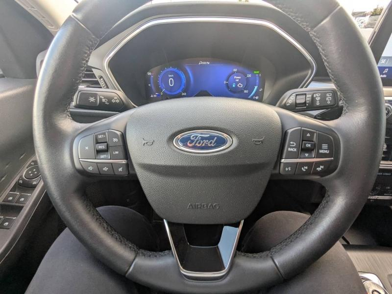 FORD Kuga d’occasion à vendre à FRÉJUS chez VAGNEUR (Photo 15)