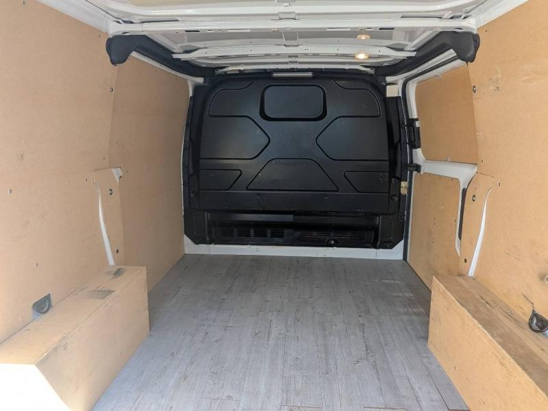 FORD Transit Custom Fg VUL d’occasion à vendre à FRÉJUS chez VAGNEUR (Photo 6)