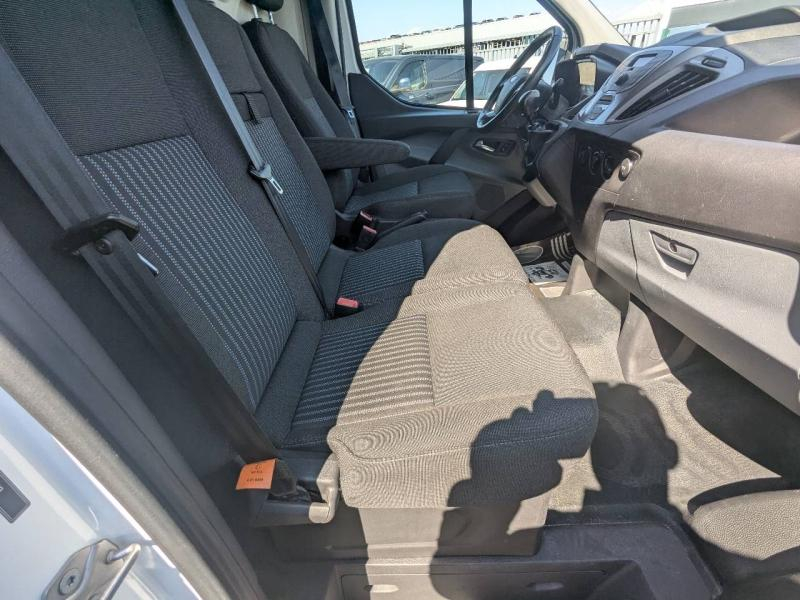 FORD Transit Custom Fg VUL d’occasion à vendre à FRÉJUS chez VAGNEUR (Photo 12)