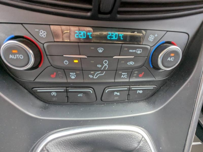 FORD Kuga d’occasion à vendre à FRÉJUS chez VAGNEUR (Photo 20)