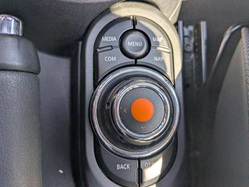 MINI Cabrio d’occasion à vendre à FRÉJUS chez VAGNEUR (Photo 20)