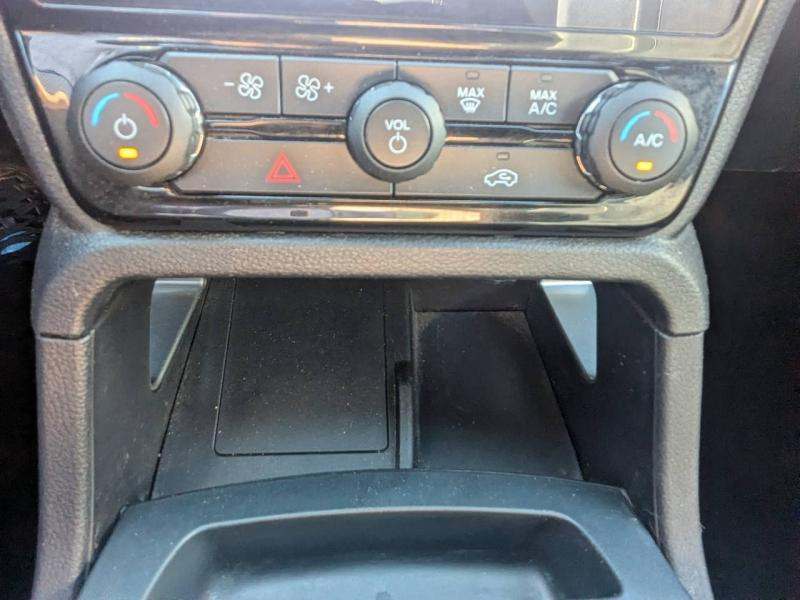 FORD Ranger VUL d’occasion à vendre à FRÉJUS chez VAGNEUR (Photo 19)